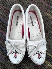 Minnetonka moccasins size for sale  Saline