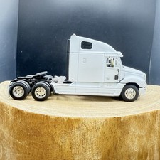 Reboque trator Freightliner branco semi caminhão escala 1:64 modelo fundido veja Desc comprar usado  Enviando para Brazil