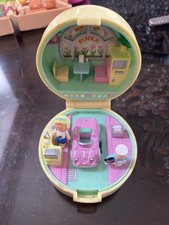 Polly pocket diner for sale  FARNHAM