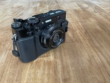 Fujifilm x100 d'occasion  Triel-sur-Seine