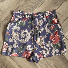 Helmut lang pantaloncino usato Helmut lang pantaloncino usato  Spedire a Italy