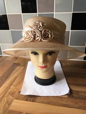 Beautiful wedding hat for sale  BRIDGNORTH
