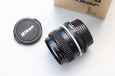 Nikon Nikkor 2/24mm AI, wgniecenia w gwincie filtra, poza tym dobry! na sprzedaż  Wysyłka do Poland