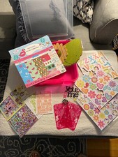 Kit de scrapbook com papel, adesivos e recortes divertidos – Usado, muita vida restante!, usado comprar usado  Enviando para Brazil
