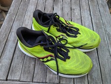 Saucony triumph laufschuhe gebraucht kaufen  Strausberg-Umland