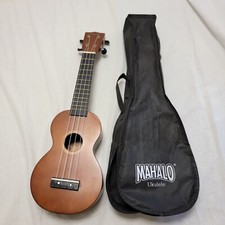 Ukulele soprano Mahalo Rainbow Series modelo MR1tbr usado com estojo macio comprar usado  Enviando para Brazil