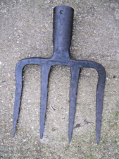 Outil ancien fourche d'occasion  Yzeures-sur-Creuse