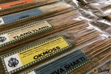 Exclusivo bastão de incenso genuíno feito à mão RamaKrishna Goa laminado à mão AROMAS SUPERIORES comprar usado  Enviando para Brazil