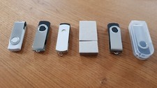 Usb stick neuware gebraucht kaufen  Schlaitdorf