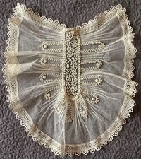 Superbe col jabot d'occasion  Puy-l'Évêque