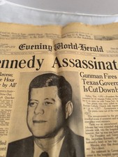 News papers days for sale  Bradenton