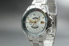 Presque neuve montre d'occasion  Expédié en France