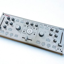 Vestax vcm 100 usato  Spedire a Italy