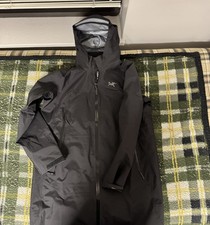 New arcteryx beta for sale  Hickory Hills