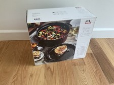Staub quart cast for sale  New Haven