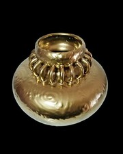 Vaso colore oro usato  Bologna
