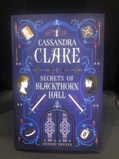 CASSANDRA CLARE SECRETS OF BLACKTHORN HALL KICKSTARTER EXCLUSIVE SLIGHT DAMAGE comprar usado  Enviando para Brazil