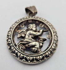 Ancien pendentif decor d'occasion Ancien pendentif decor d'occasion  Bourg-de-Péage