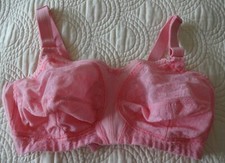 Triumph pink bra for sale  PONTEFRACT