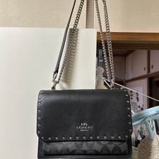 Usado, Bolsa de ombro preta cravejada COACH comprar usado  Enviando para Brazil