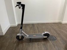 Patinete eléctrico Segway Ninebot MAX G30P IPX5, 30 km/h, gris. segunda mano  Embacar hacia Mexico
