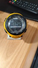 Montre digital quartz d'occasion  Expédié en France
