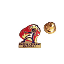 Pin lapel pin d'occasion  Lille-