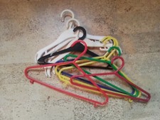Kinder kleiderbügel kleiderb� gebraucht kaufen  Wilkau-Haßlau