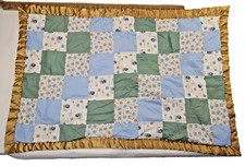 Berço feito à mão, colcha para bebê 28,5" X 43" tema de futebol azul e verde comprar usado  Enviando para Brazil