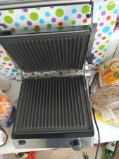 Verkaufe einen grill gebraucht kaufen  Mindelheim