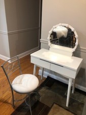 Vanity set led for sale  Hoboken