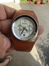 Usado, Relógio masculino Diesel DZ-4020 pulseira de couro marrom 10 barras nova bateria BOM comprar usado  Enviando para Brazil