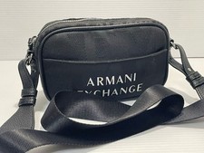 Bolsa de ombro A110 Armani Exchange unissex preta comprar usado  Enviando para Brazil