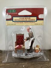 Usado, *NIP* 2003 Lemax Village Chair Repair Figurine Item#32710A~Leitura rara comprar usado  Enviando para Brazil