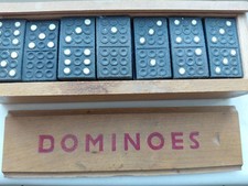 Dominó vintage feito à mão em caixa de madeira década de 1970 comprar usado  Enviando para Brazil