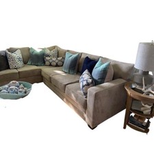 Three piece gray for sale  Hawthorne