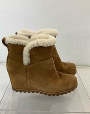 Ugg chestnut brown for sale Ugg chestnut brown for sale  San Jose