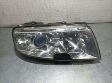 246750r right headlight d'occasion  Expédié en Belgium