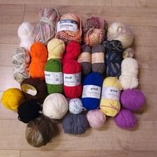 Konvolut wollreste zum gebraucht kaufen Konvolut wollreste zum gebraucht kaufen  Hartha