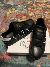 Sneakers valentino garavani usato  Ravenna