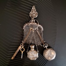 Ancien chatelaine accessoires d'occasion  Saint-Cloud