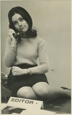 Cambridge suzy menkes d'occasion  Pagny-sur-Moselle