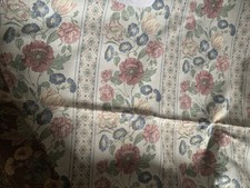 Metres vtg floral for sale  DOWNHAM MARKET