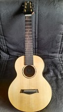 baritone ukulele for sale baritone ukulele for sale LUTON