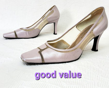 Magrit court shoes for sale  SOUTHPORT