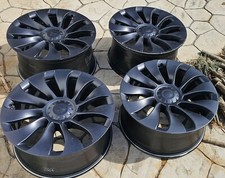 Set tesla model for sale  Allentown