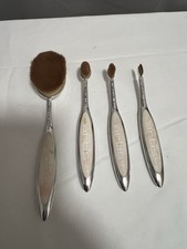 Artis makeup brushes for sale  AYLESBURY