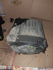 Scatola filtro aria usato Scatola filtro aria usato  Grottaglie