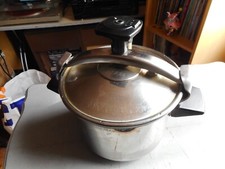 Cocotte minute autocuiseur d'occasion  Thourotte