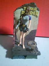 Action figure tomb usato  Bari